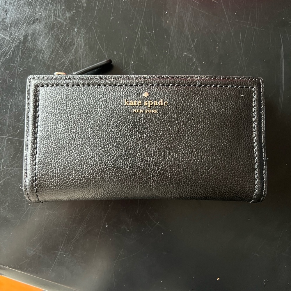 Black Kate Spade Wallet - Excellent Condition